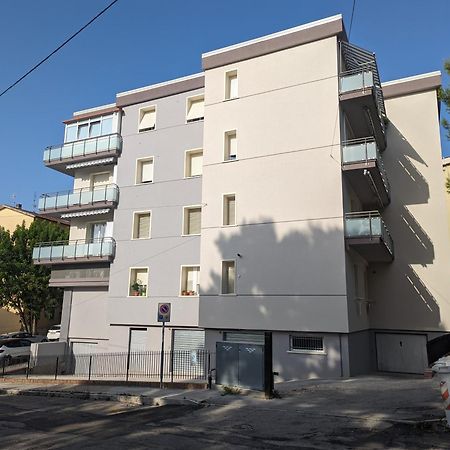 Appartamento Zona Grazie 安科纳 外观 照片